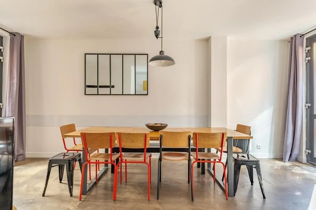 Lofts Chemin דירה